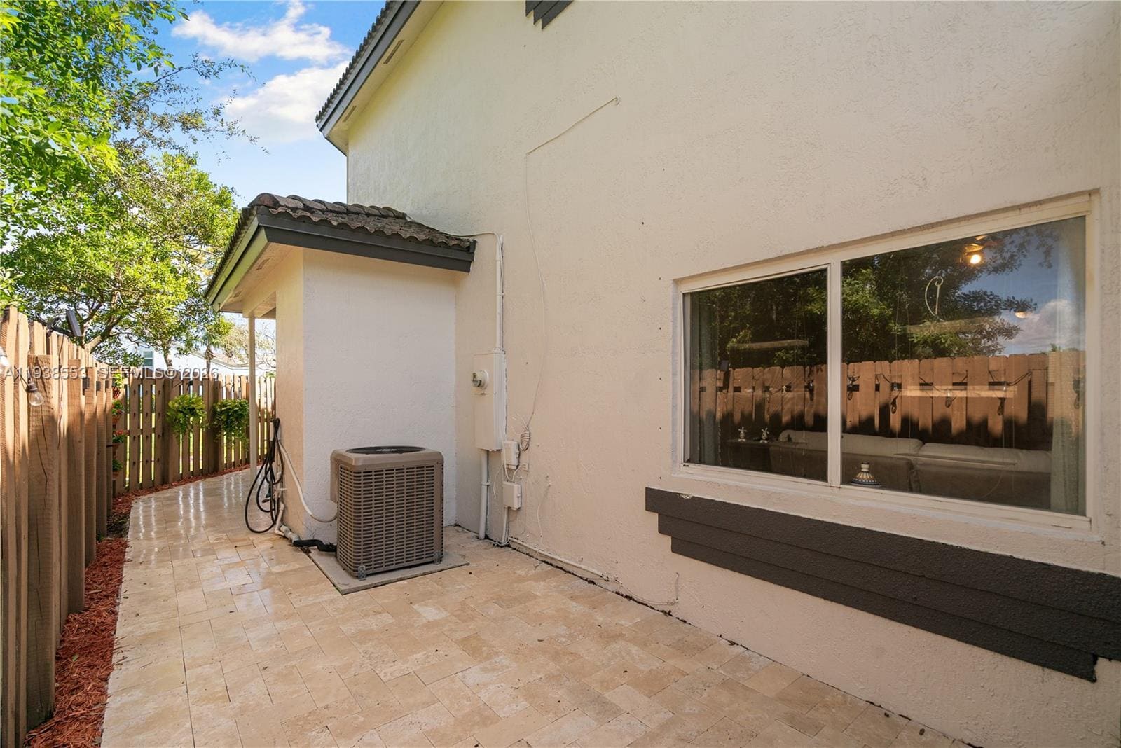 Building Photo - 2229 SE 25th Ave