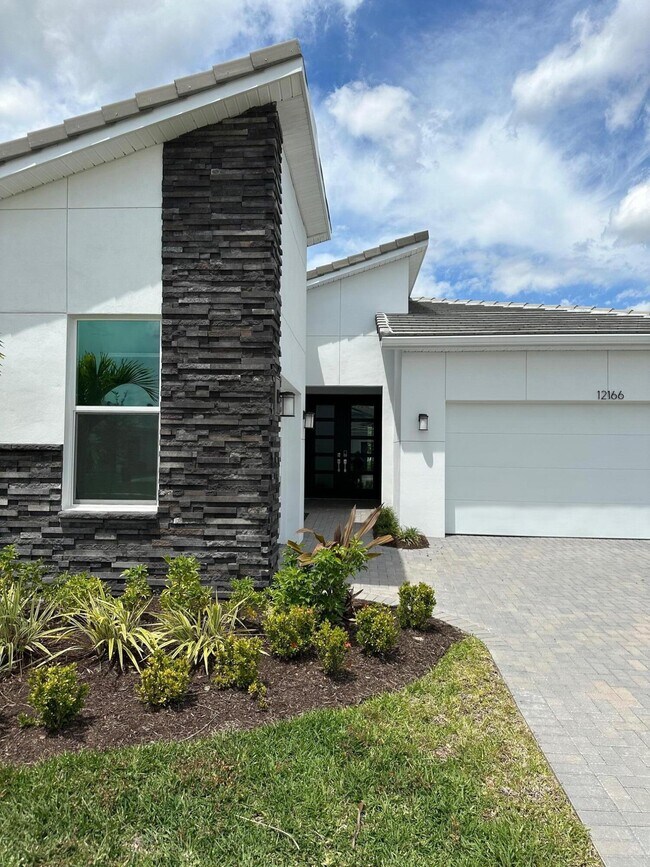 Building Photo - 12166 Viridian Blvd