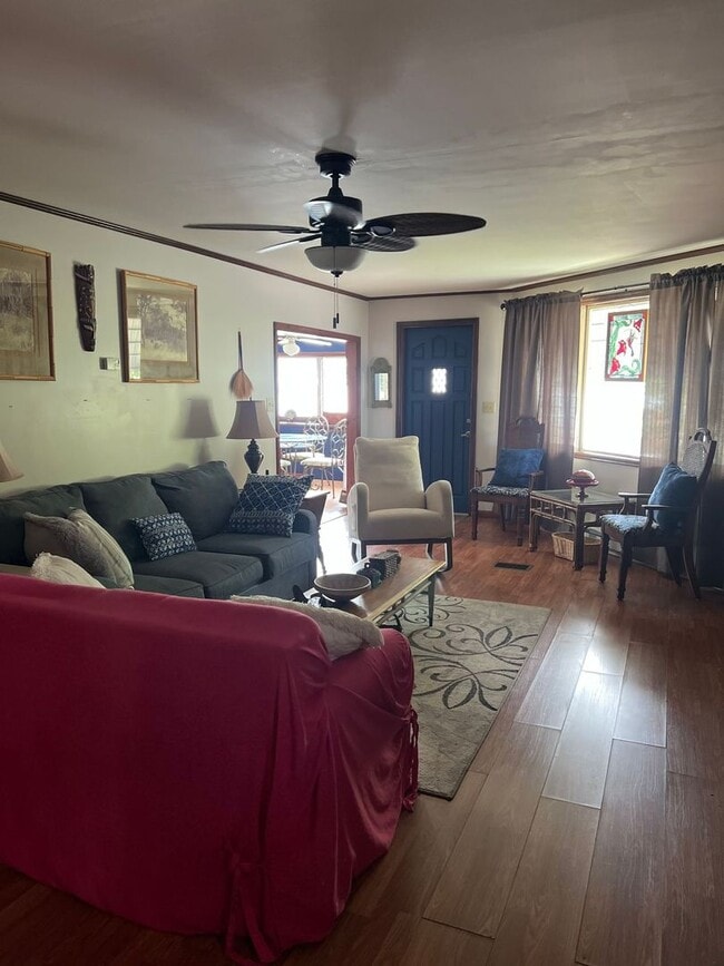 Building Photo - Regency Cove 55+ Gated Community - Stunnin...