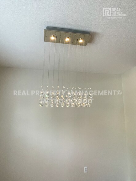 Building Photo - 17699 Windflower Dr