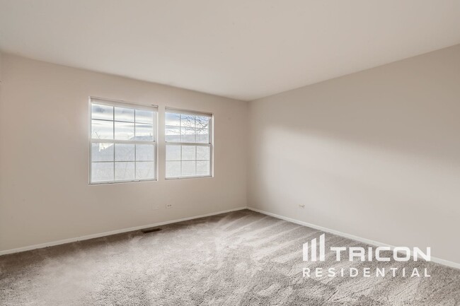 Building Photo - 3106 Anton Cir