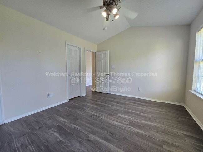 Building Photo - 6308 Saybrooke Dr