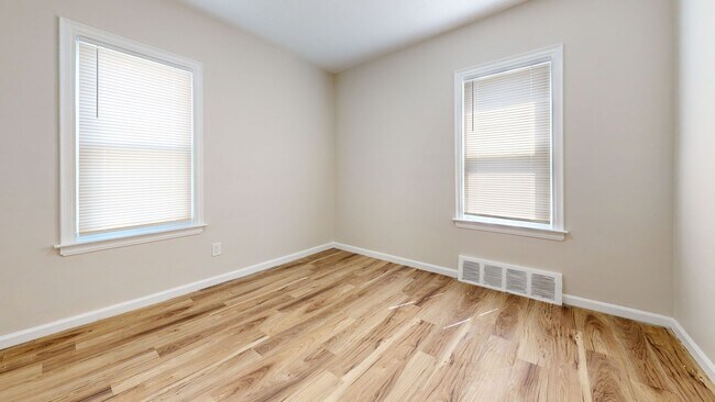 Building Photo - Well-Maintained 3-Bedroom Home for Lease in Warren