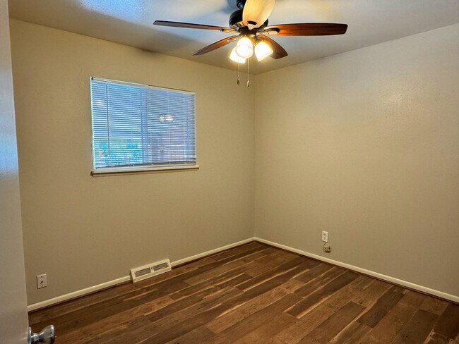 Building Photo - 7295 Winona Ct