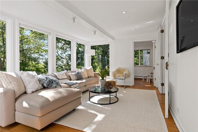 Building Photo - 126 Edgemont Rd