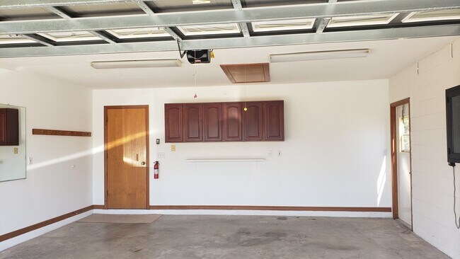 Building Photo - 2206 Deata Ct