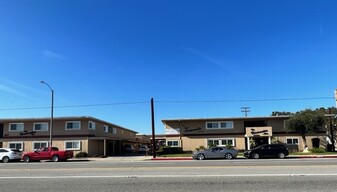 Building Photo - Vermonter Apartments South