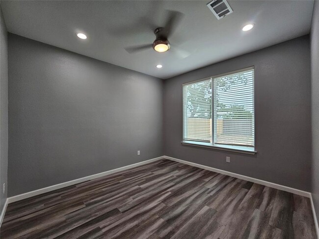 Building Photo - 173 Chickasaw