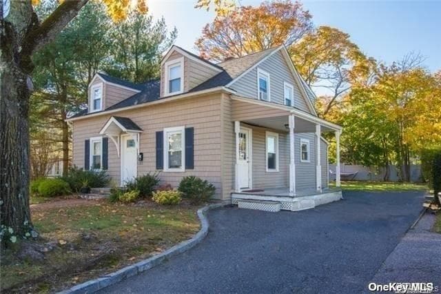 Building Photo - 58 Floyd Pl