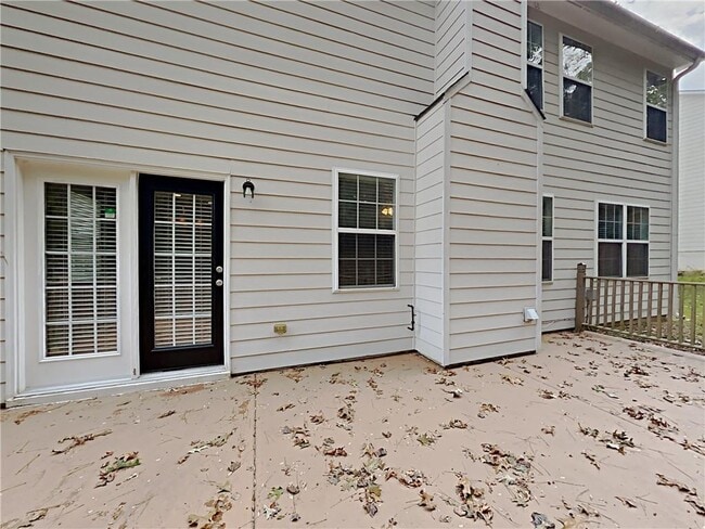 Building Photo - 2184 Longmont Dr