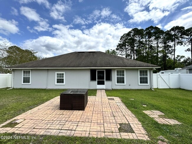 Building Photo - 4780 Raggedy Point Rd