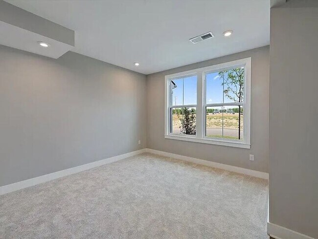 Building Photo - 7234 Otley Dr