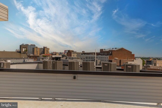 Building Photo - 1519 Ridge Ave