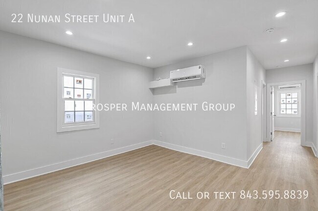 Building Photo - 22 Nunan St