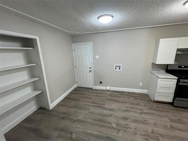 Building Photo - 719 Fairwood Dr