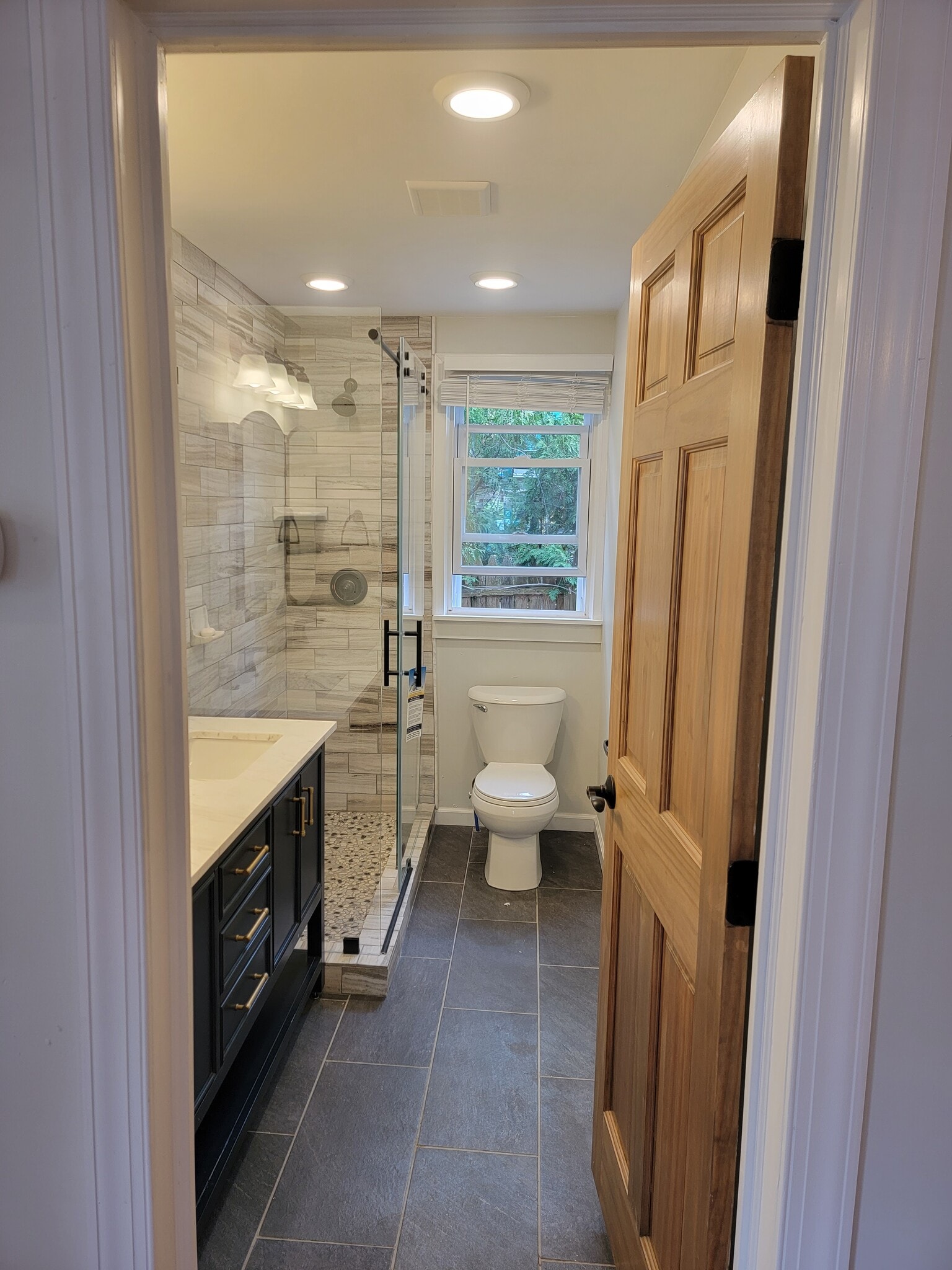 Bathroom - 218 Chatham Ave