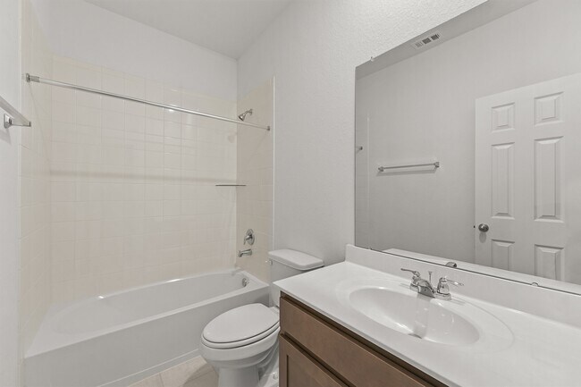 Building Photo - 19111 Hazel Firs Ln