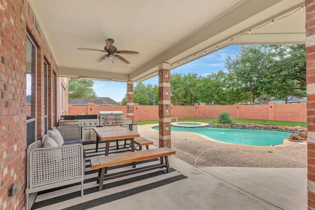 Building Photo - 4526 Ambrosia Springs Ln