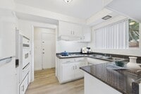 Building Photo - Dickens Apartments