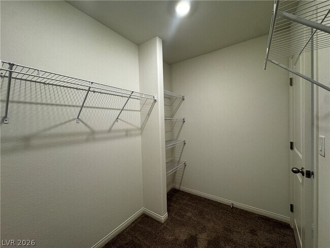 Building Photo - 9250 Innot Ave