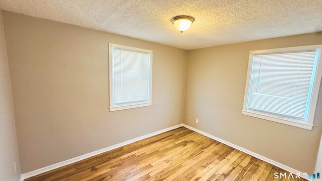 Building Photo - 127 Lebanon St