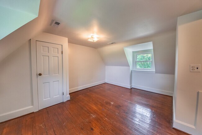 Building Photo - UNIQUE OFFERING-HISTORIC CAPE COD ON URBAN...