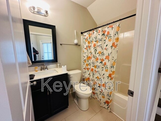 Building Photo - 110 Groves Park Blvd E