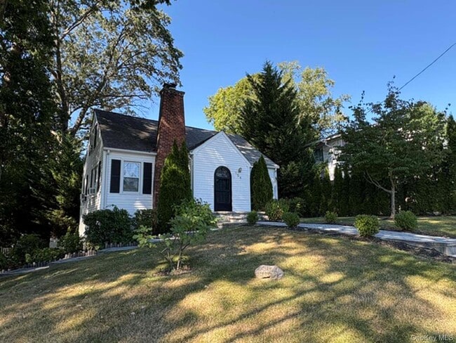 Building Photo - 154 N Rd