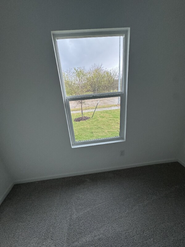 Building Photo - 7116 Waterford Crk Ct