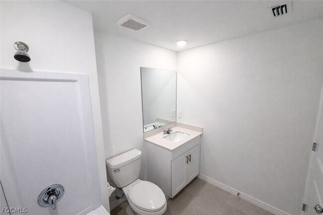 Building Photo - 17240 Cantu Ct