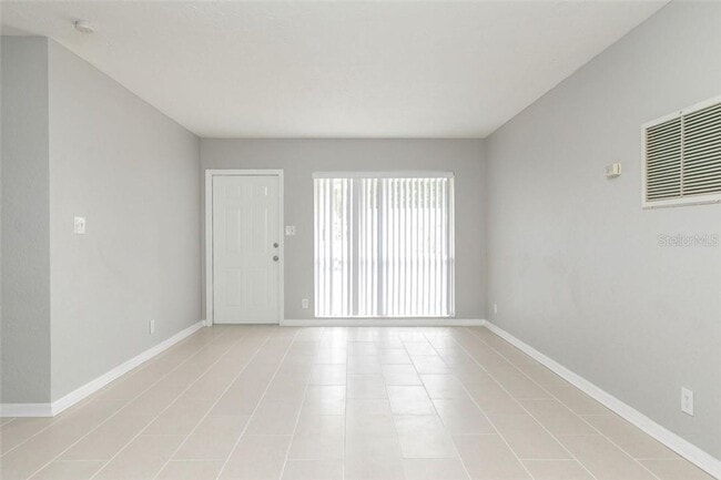 Building Photo - Call Today to Tour This Great 3-bedroom House Available for Rent in Beautiful St Petersburg!