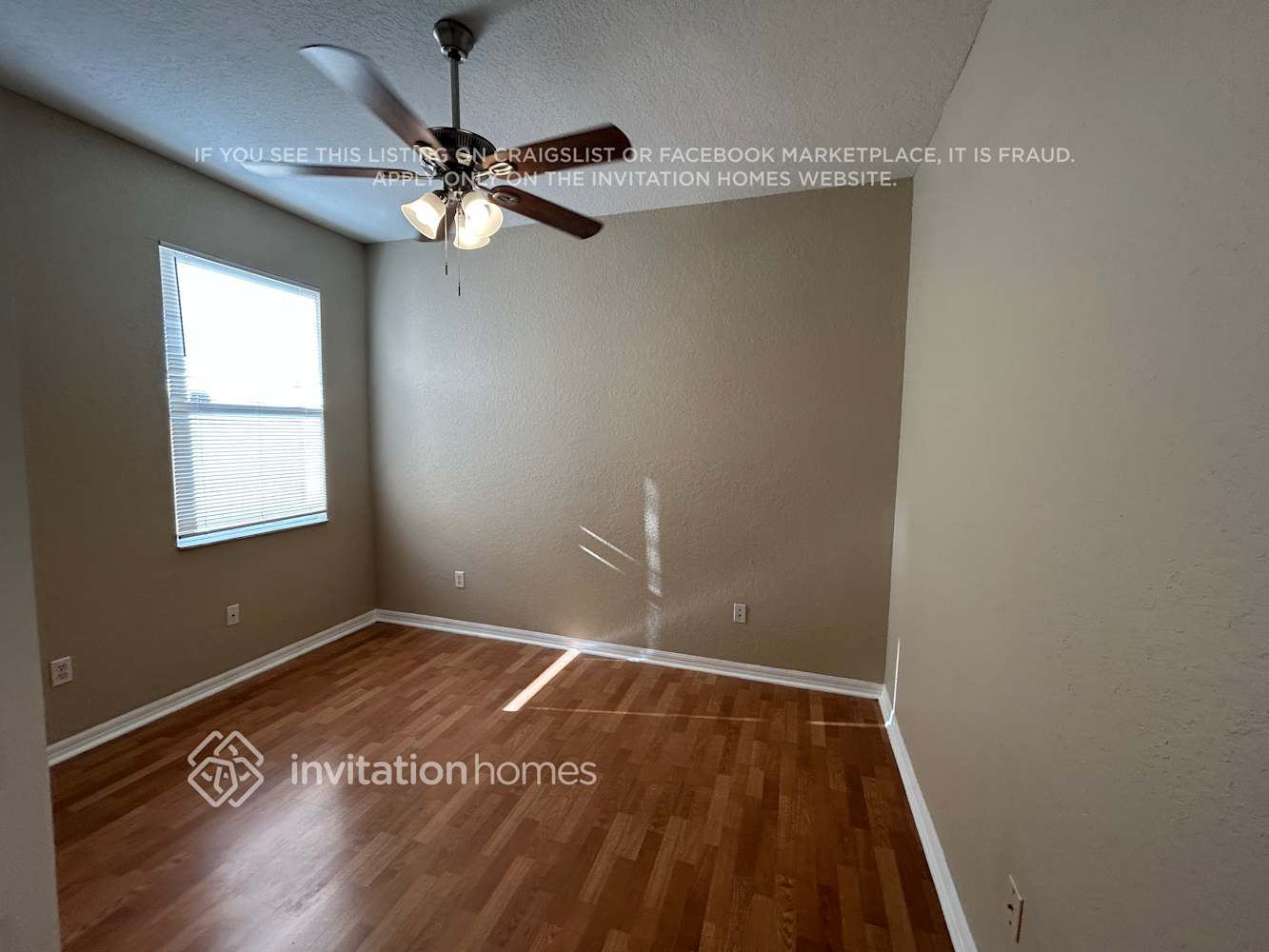 Building Photo - 1613 Loriana St