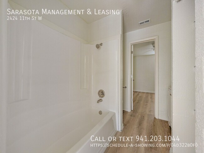 Building Photo - 2424 11th St W