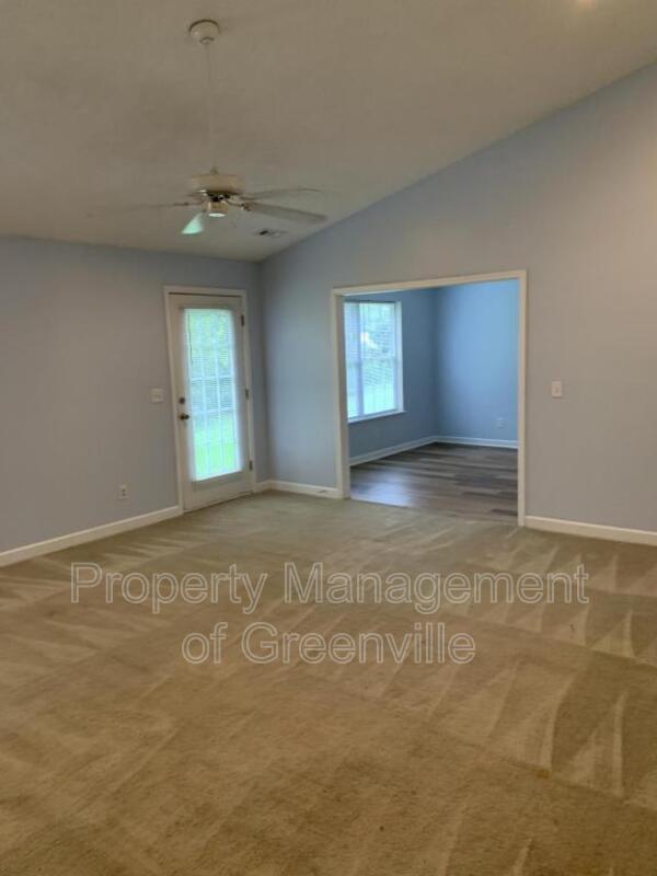 Building Photo - 109 Perigon Ct