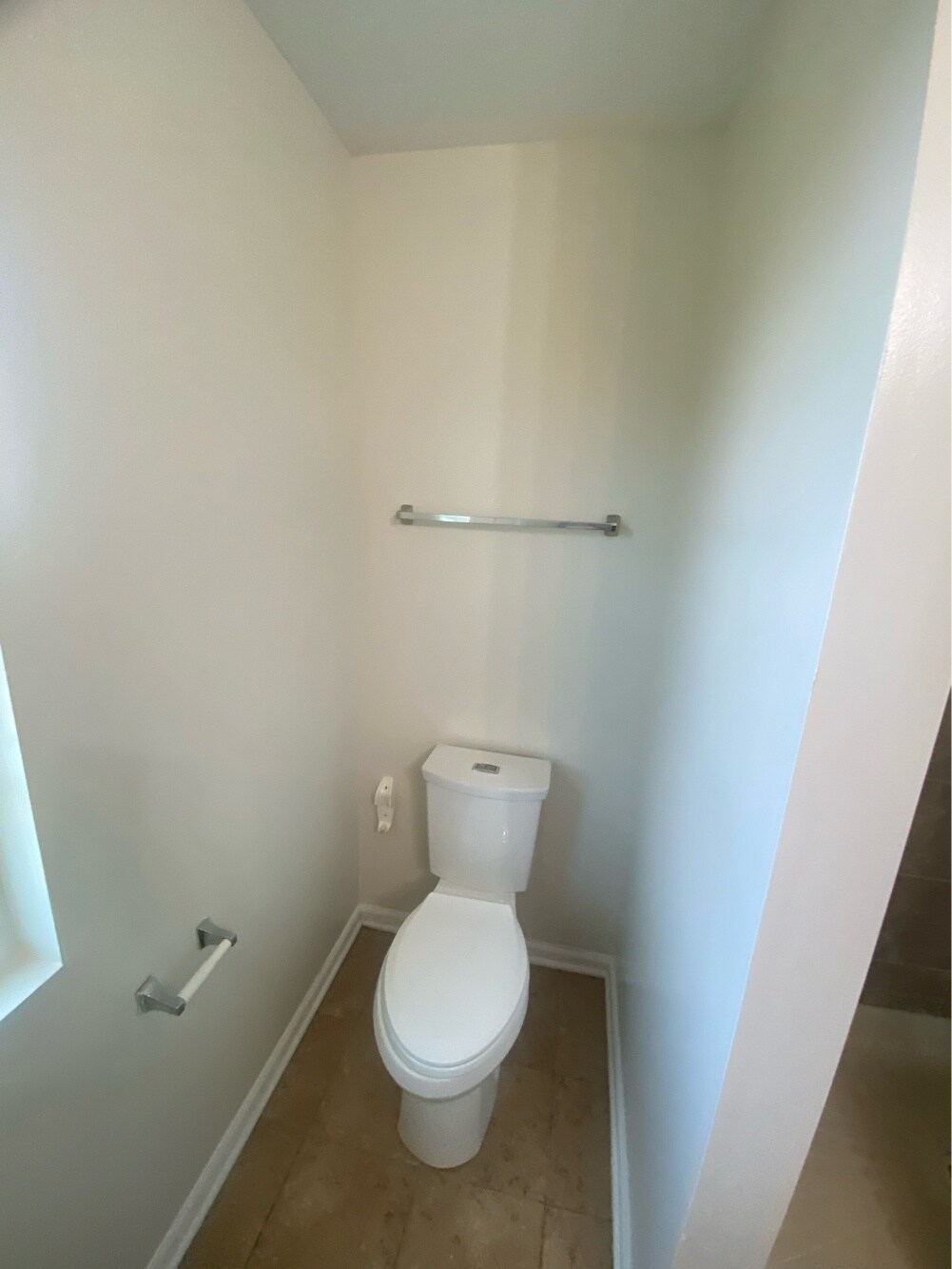 Building Photo - 8114 Seward Rd