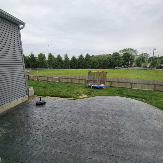 Building Photo - 1492 N Wild Turkey Dr