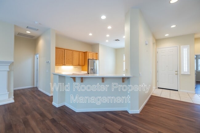 Building Photo - 2713 Robinson Creek Ln