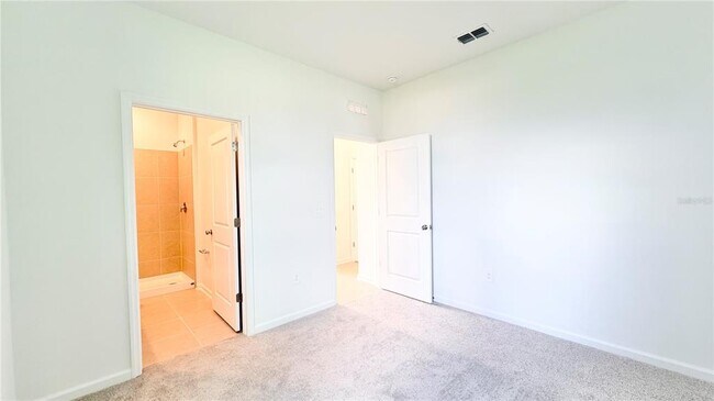 Building Photo - 5177 Green Belt Dr