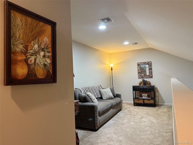 Building Photo - 138 Weatherby Ln