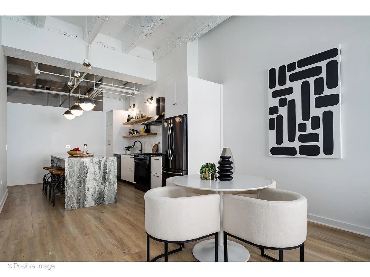 Building Photo - 20 N State St