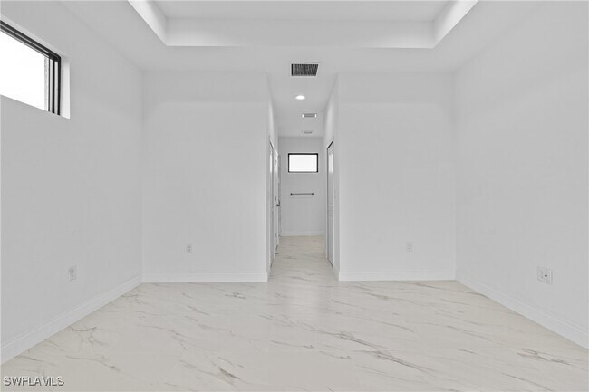 Building Photo - 933 Gleason St