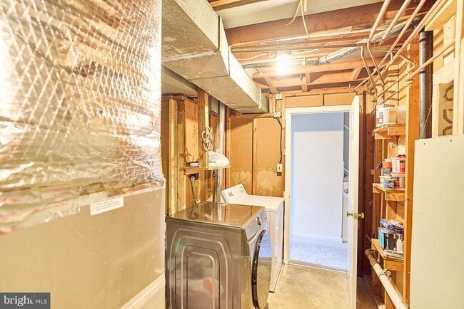 Building Photo - 2423 Falls Pl Ct