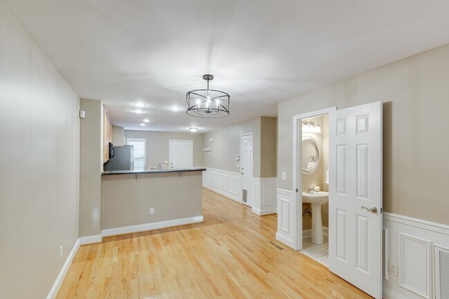 Building Photo - 115 Noel Cove Cir