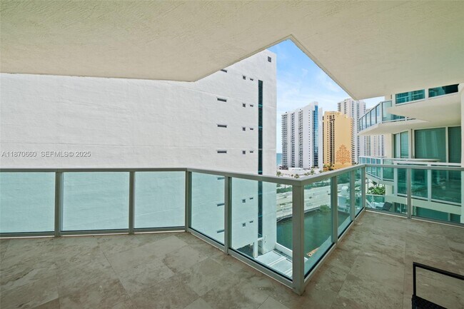 Building Photo - 150 Sunny Isles Blvd