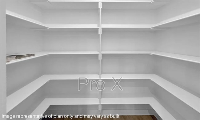 Building Photo - 2431 Longfellow Dr