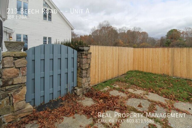 Building Photo - 213 Beech Rd