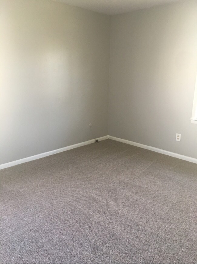 Building Photo - 967 Ford Chapel Rd