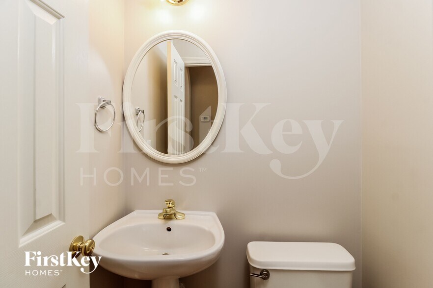 Building Photo - 2071 Saponi Village Ct