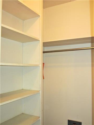 Building Photo - 709 Jannie St