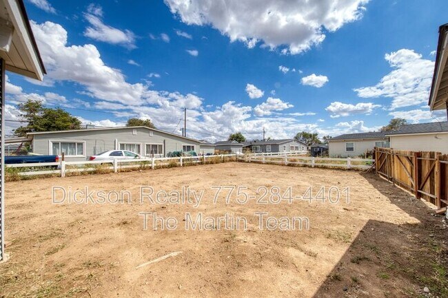 Building Photo - 12100 Himalaya St